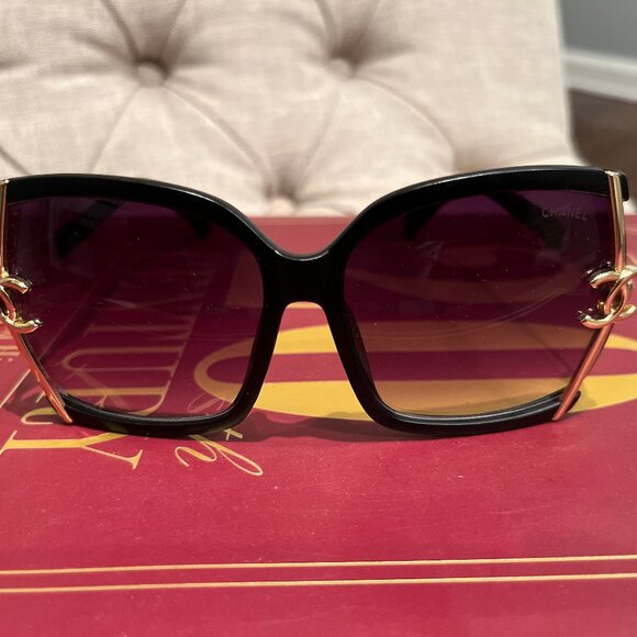 Chanel Women's Sunglasses - Picture 1 of 9